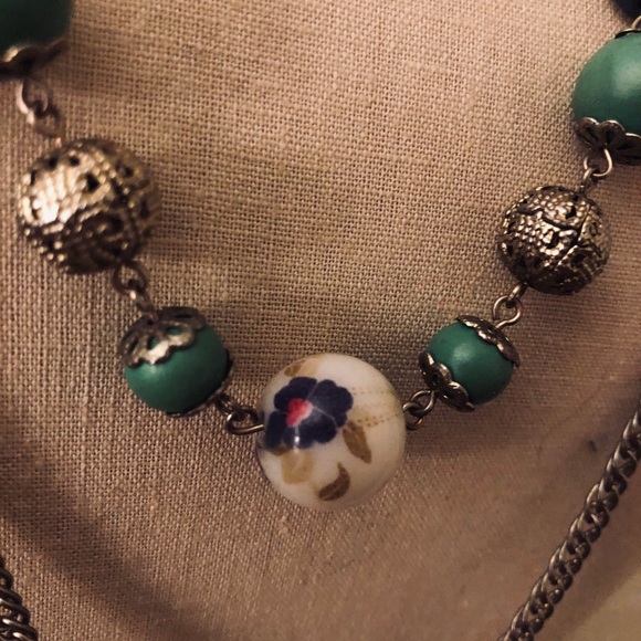 Necklace - Picture 2 of 3